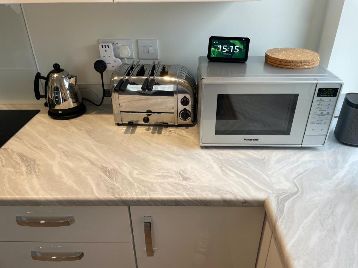 Number 10 Stunning Apartment, Fantastic Location! 埃克斯茅斯 外观 照片