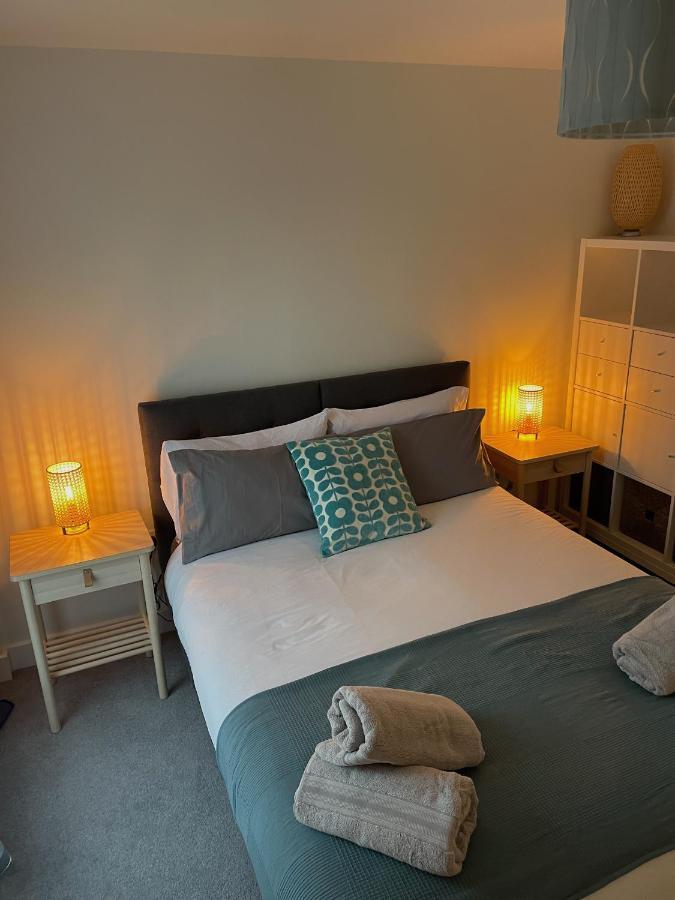 Number 10 Stunning Apartment, Fantastic Location! 埃克斯茅斯 外观 照片