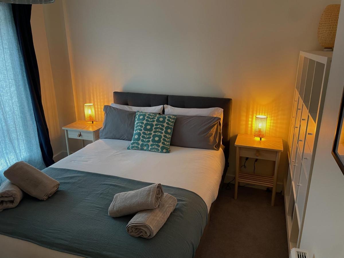 Number 10 Stunning Apartment, Fantastic Location! 埃克斯茅斯 外观 照片